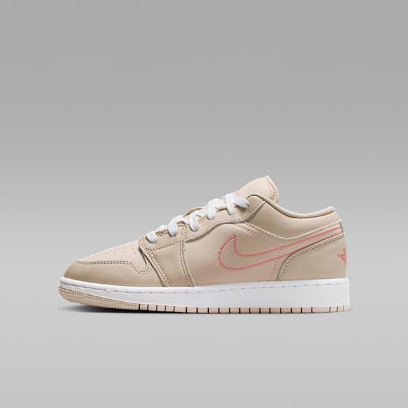 Jordan 1 Low. Nike CA